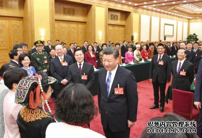 习近平:形成农业农村改革综合效应 建立健全稳定脱贫长效机制