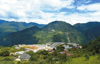 木里县后所乡岩里村易地扶贫安置新村